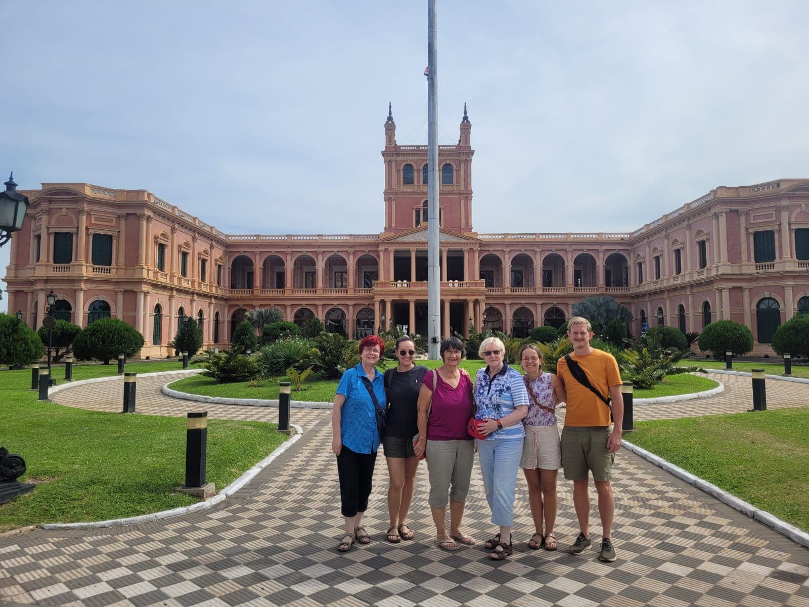 La Verdadera Esencia de Paraguay, a tu Medida